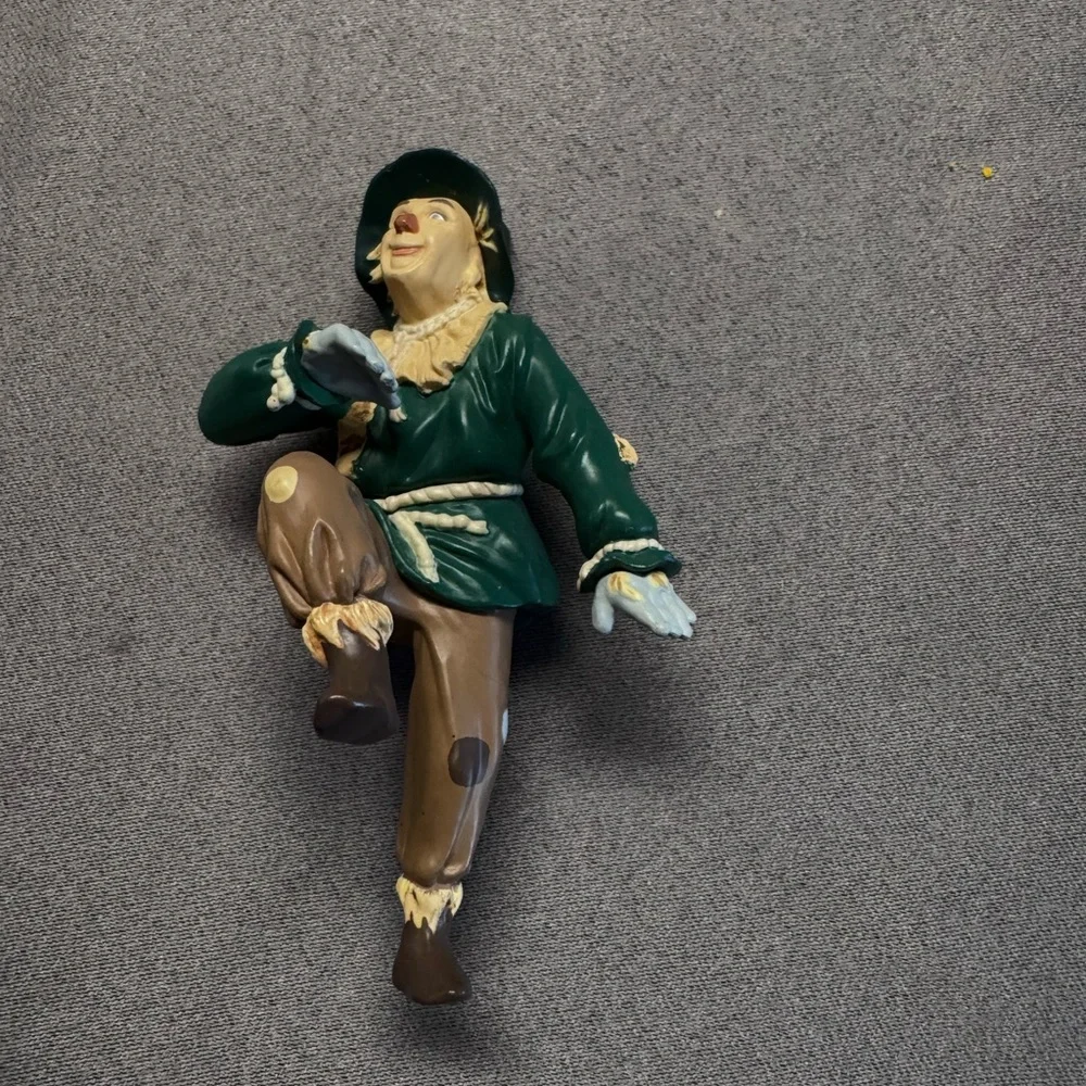 Wizard of Oz Ornaments - Picture 10 of 13